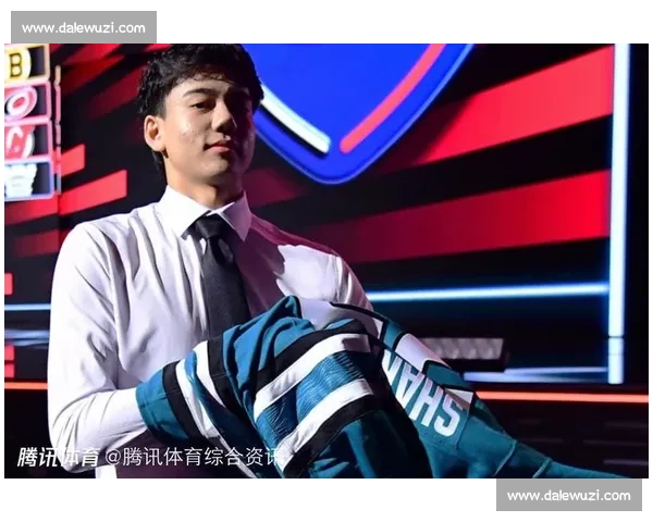 北京少年王浩西创历史！圣荷西鲨鱼队次轮首位选中中国冰球新星