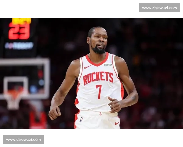 里夫斯拒顶薪续约湖人！库明加下家锁定热火，杜兰特降薪留火箭冲击冠军