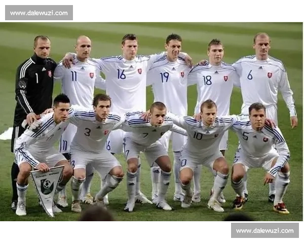 英格兰 U21 连冠创历史！四夺欧青赛冠军，青训风暴席卷欧洲