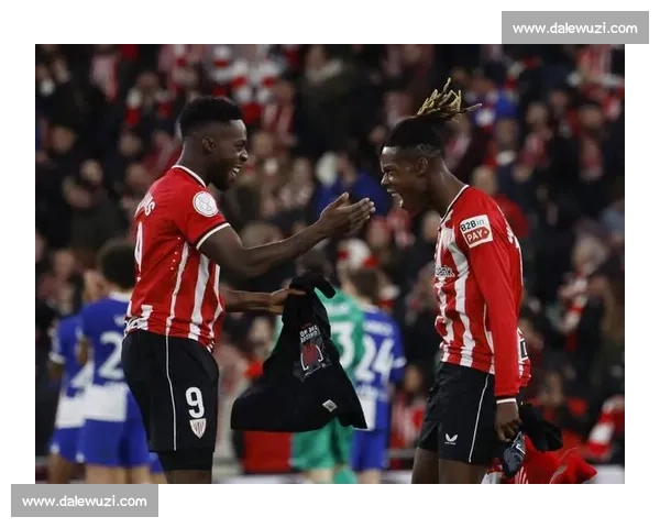 尼科更衣室玩笑暗藏真心：巴萨队友带我飞